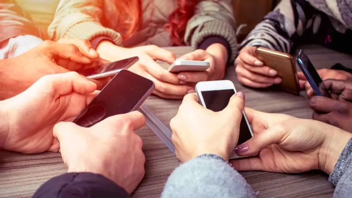 رسانه های اجتماعی برای بهبود تاب آوری و سلامت روان