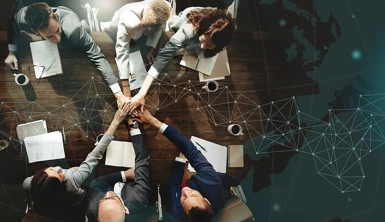 آموزش های تاب آوری و نهادینه سازی مولفه های آن