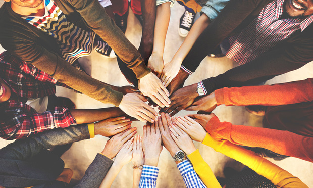 تاب‌آوری اجتماعی و سرمایه اجتماعی