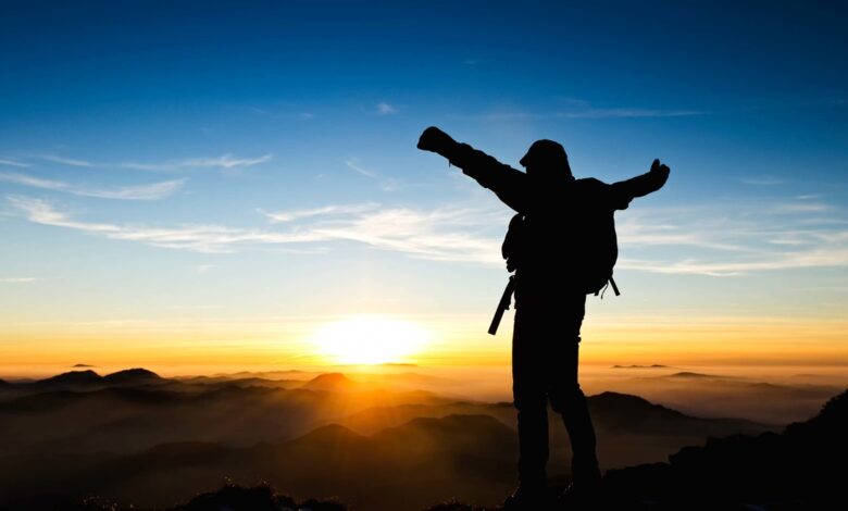 تأثیر الگوهای دلبستگی بر تاب‌آوری در بزرگسالی