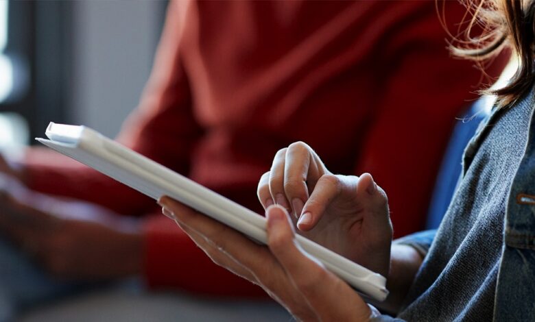 رسانه تاب‌آوری: ارتقاء سواد رسانه‌ای جامعه در دنیای پرچالش امروز