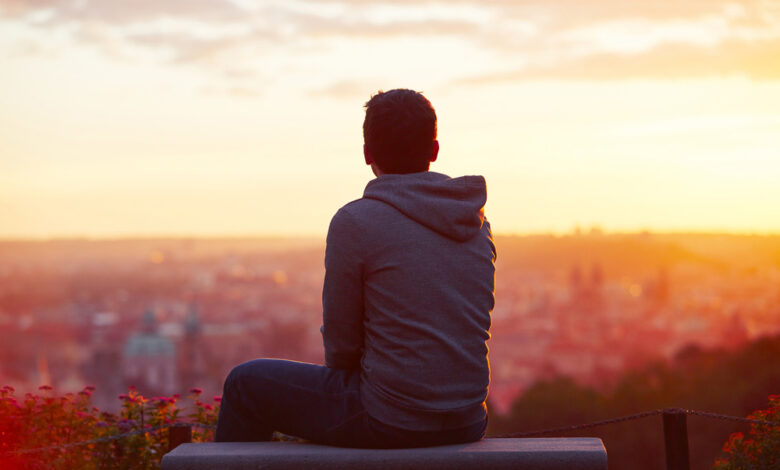 سوگ و فقدان در مددکاری اجتماعی: فراتر از مرگ و میر، درک عمیق‌تر از تجربیات انسانی