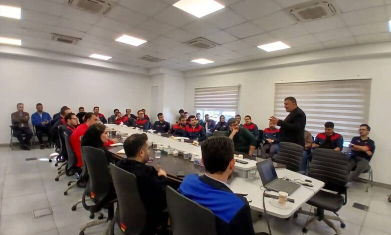 تحلیل دیدگاه‌های دکتر جواد طلسچی یکتا