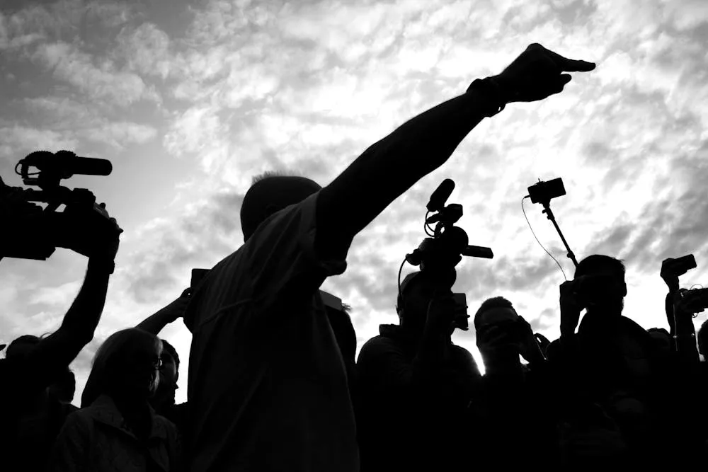 تابآوری رسانههای کشور در بحران جنگ